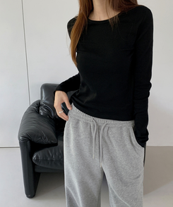 ベーシックスリム長袖Tシャツ BLACK