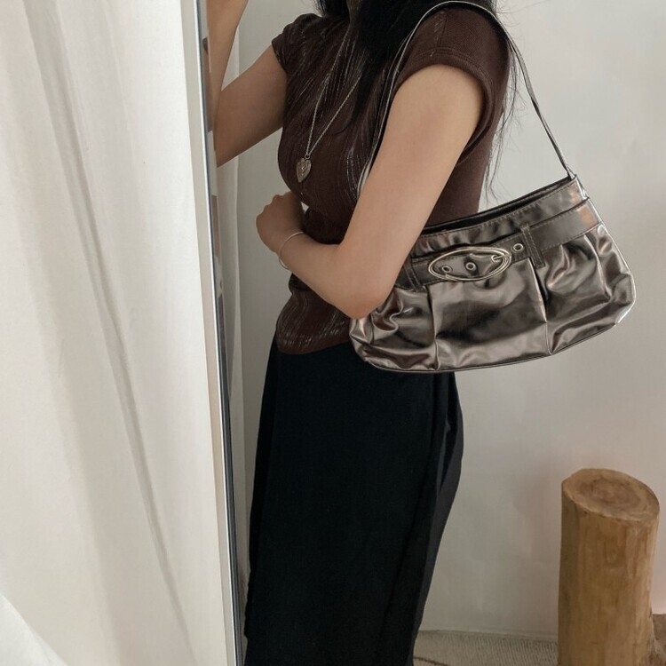 エナメルミニショルダーバッグ