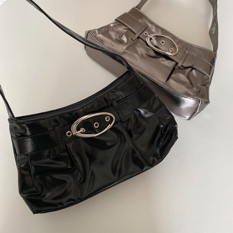 エナメルミニショルダーバッグ