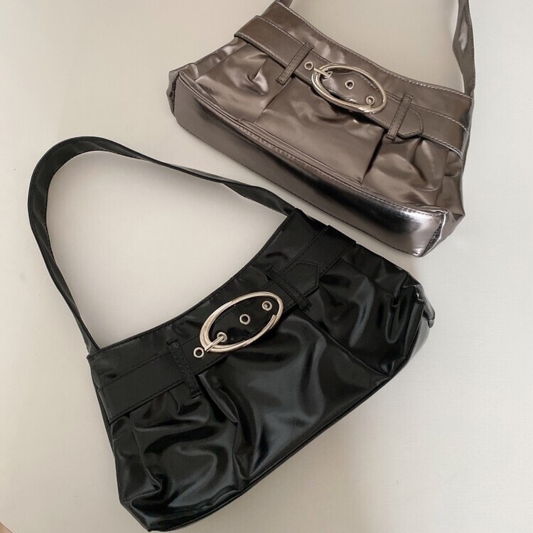 エナメルミニショルダーバッグ