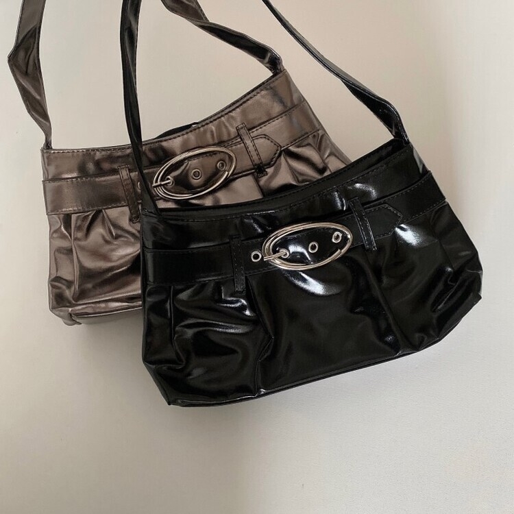 エナメルミニショルダーバッグ