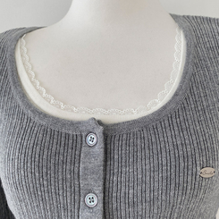 브아 배색 레이스 레이어드 팬던트 골지 니트 가디건