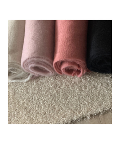 ふわふわウールロングマフラー