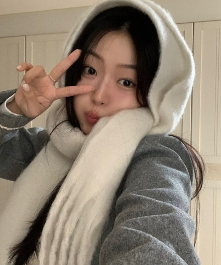 ふわふわウールロングマフラー IVORY