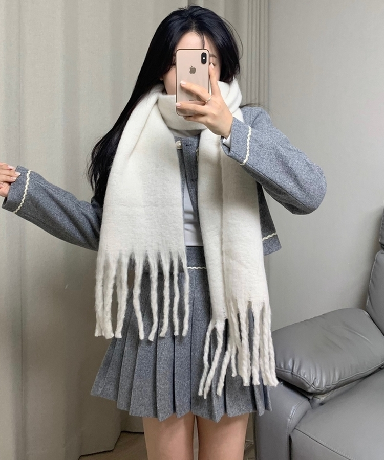 ふわふわウールロングマフラー IVORY