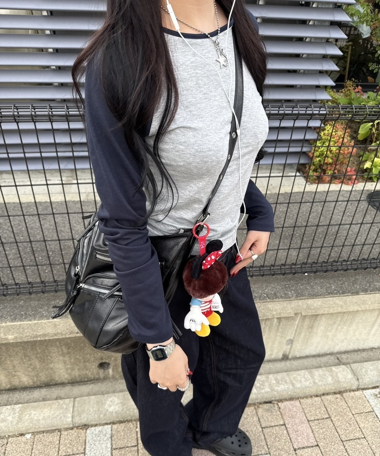 ラグラン長袖Tシャツ GREY