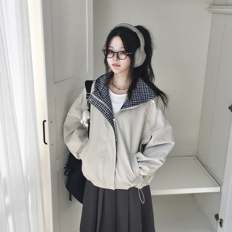 가을무드 체크 배색 루즈핏 스트링 후드 바람막이 집업 점퍼 베이지