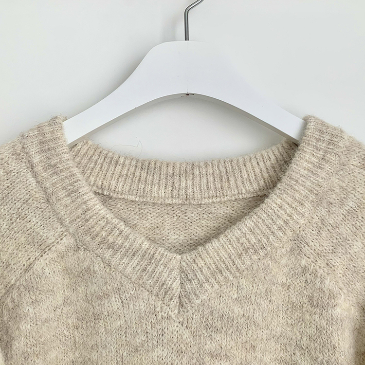 보호본능 펜던트 알파카 울 브이넥 펜던트 와펜 나그랑 여리여리 오버핏 니트