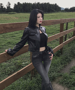 ノーカラー肩パッドレザージャケット BLACK