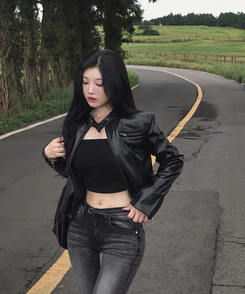 ノーカラー肩パッドレザージャケット BLACK