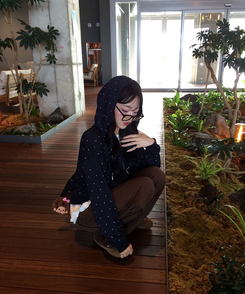 [6차완판❤️MADE] 도트 투웨이 패치 후드집업 네이비