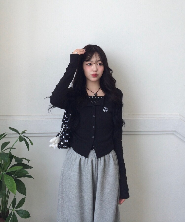 【7次再オーダー❤️MADE】ドットレイヤード風ワッペンカーディガン BLACK