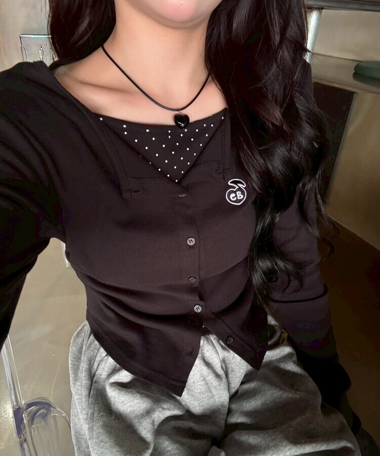 【7次再オーダー❤️MADE】ドットレイヤード風ワッペンカーディガン BLACK