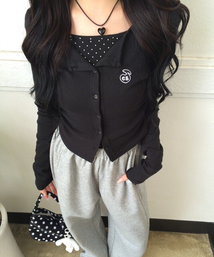【7次再オーダー❤️MADE】ドットレイヤード風ワッペンカーディガン BLACK