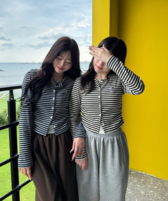 【1次完売❤️限定販売】ストライプレイヤード風ワッペンカーディガン IVORY