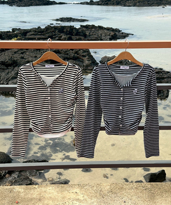 【1次完売❤️限定販売】ストライプレイヤード風ワッペンカーディガン IVORY