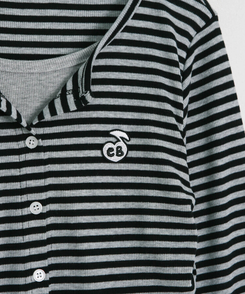 【1次完売❤️限定販売】ストライプレイヤード風ワッペンカーディガン