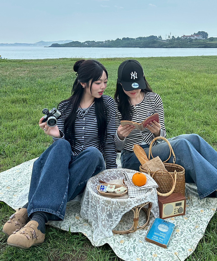 【1次完売❤️限定販売】ストライプレイヤード風ワッペンカーディガン GRAY