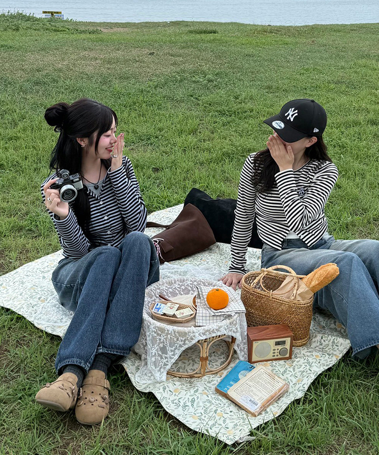 【1次完売❤️限定販売】ストライプレイヤード風ワッペンカーディガン GRAY