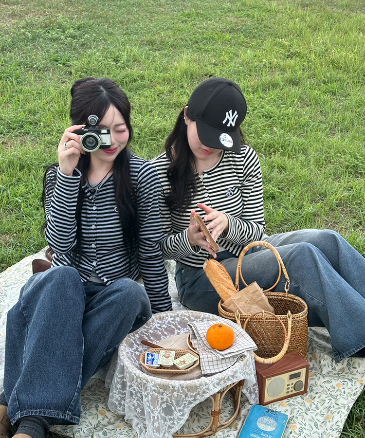 【1次完売❤️限定販売】ストライプレイヤード風ワッペンカーディガン GRAY