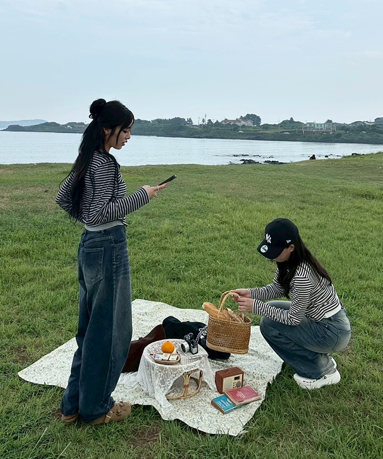 【1次完売❤️限定販売】ストライプレイヤード風ワッペンカーディガン GRAY