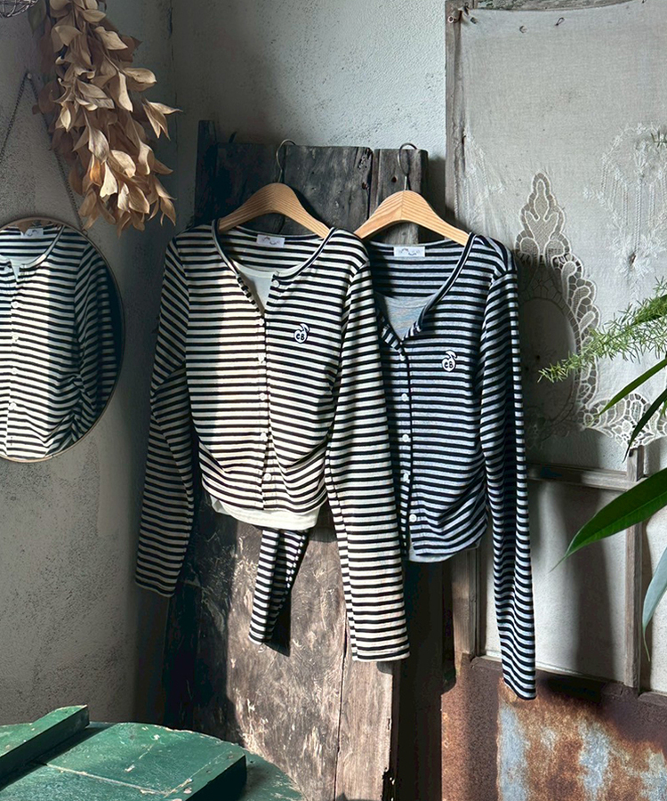 【1次完売❤️限定販売】ストライプレイヤード風ワッペンカーディガン IVORY