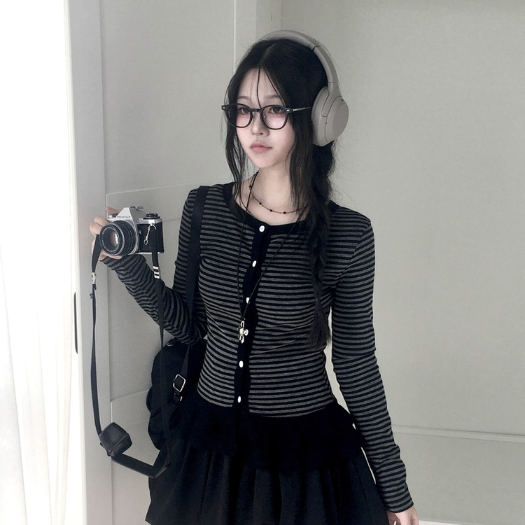 단가라 스트라이프 프릴 레이어드 긴팔가디건