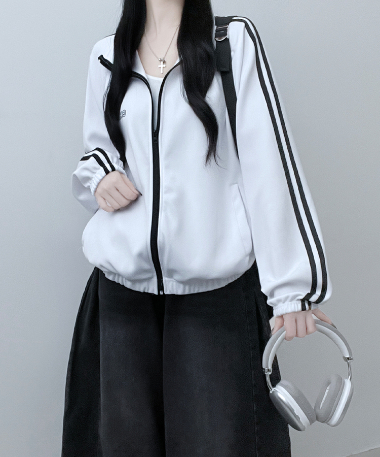 챔프레터링라인트랙밴딩져지집업자켓 화이트