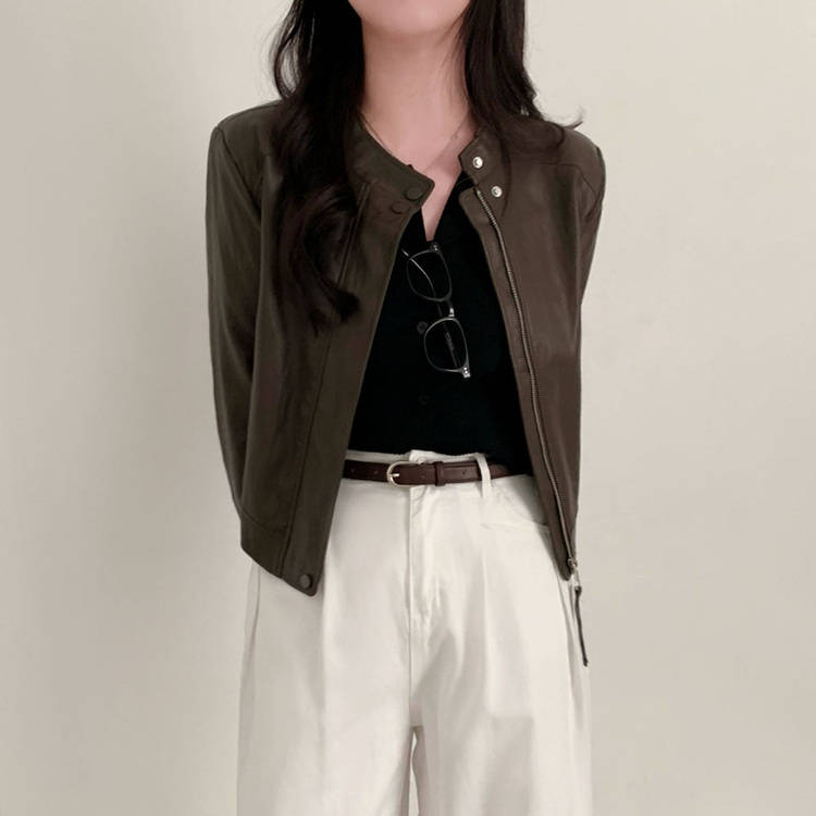 아무튼 가을스탠다드핏 바이커 크롭 레더 자켓