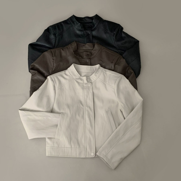 아무튼 가을스탠다드핏 바이커 크롭 레더 자켓