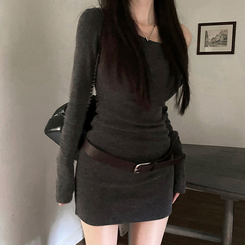 【ベルト付き】ワンショルダーニットワンピース CHARCOAL