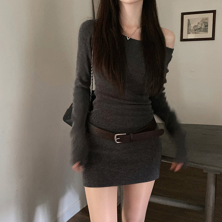 【ベルト付き】ワンショルダーニットワンピース CHARCOAL