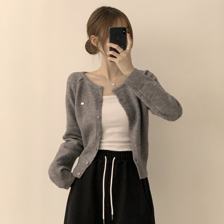 폭닥폭닥 마카롱 라운드 와펜 버튼 가을 긴팔 니트 가디건 그레이