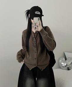 커버라운드울모박스핏니트가디건 밤색