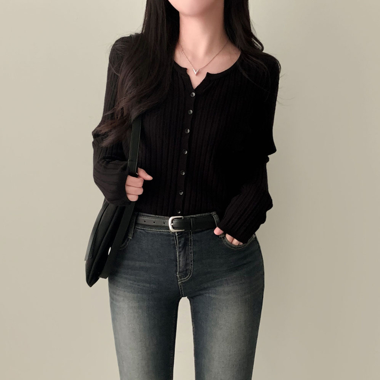 계절의 틈어텀 세미 슬림핏 라운드넥 트임 니트 가디건 블랙