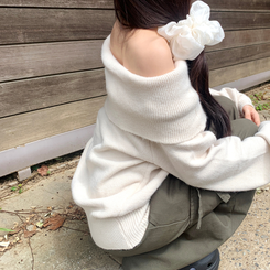 류니 오프숄더 골지 밑단버튼 스트라이프 무지 여리 긴팔 두툼 니트 아이보리