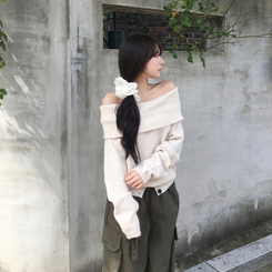 류니 오프숄더 골지 밑단버튼 스트라이프 무지 여리 긴팔 두툼 니트 아이보리