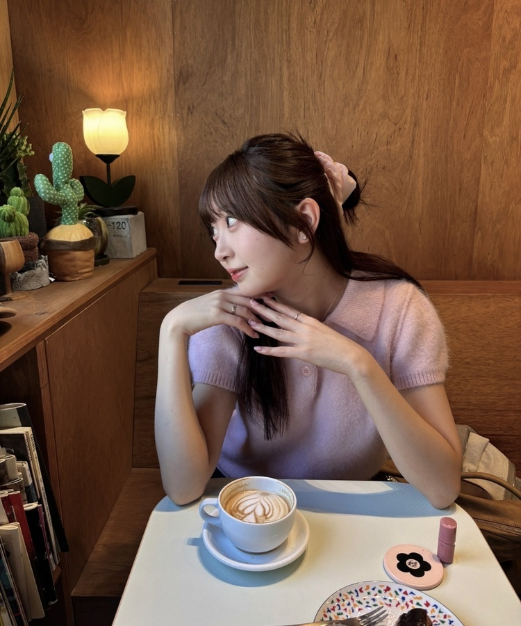 소피 카라 반팔 니트 연핑크