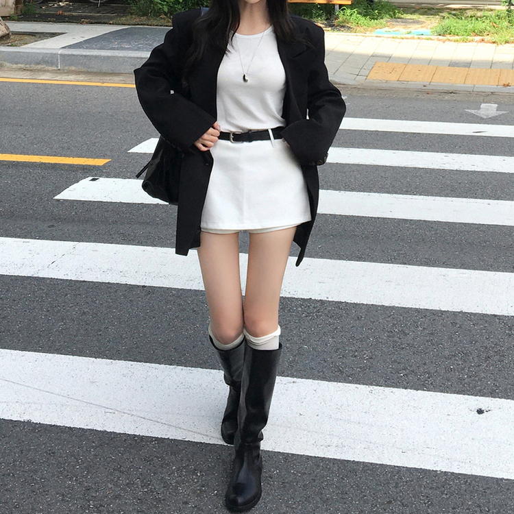 마일드 벨트세트 옆트임 미니 스커트 화이트