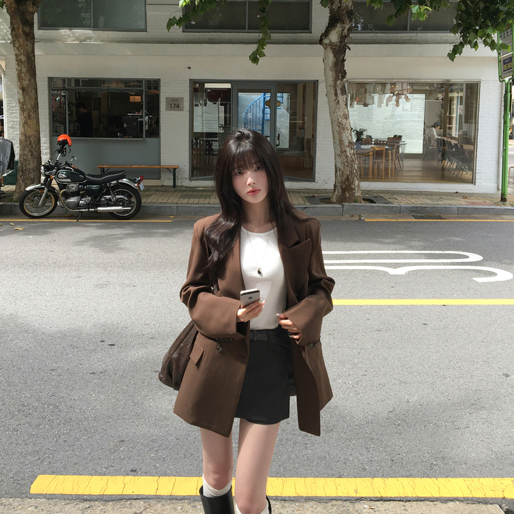 퍼팅 카라 오버핏 뒷트임 어깨패트 블레이저 자켓 브라운