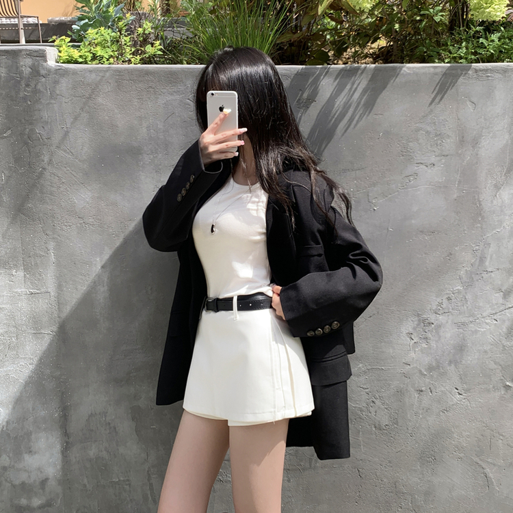 퍼팅 카라 오버핏 뒷트임 어깨패트 블레이저 자켓 블랙