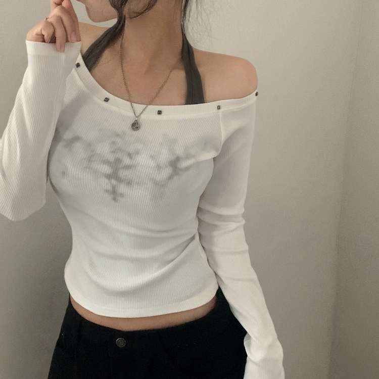 스텔라 실버 스터드 레이어드 홀터 골지긴팔 배색티셔츠 화이트