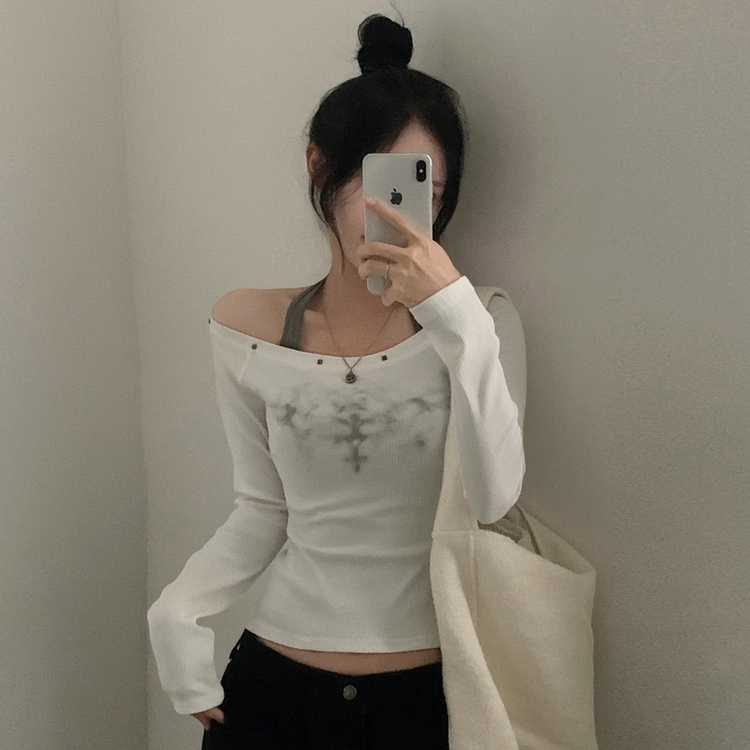 스텔라 실버 스터드 레이어드 홀터 골지긴팔 배색티셔츠 화이트