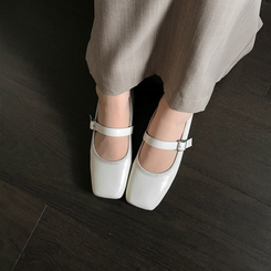 スクエアフラットシューズ IVORY