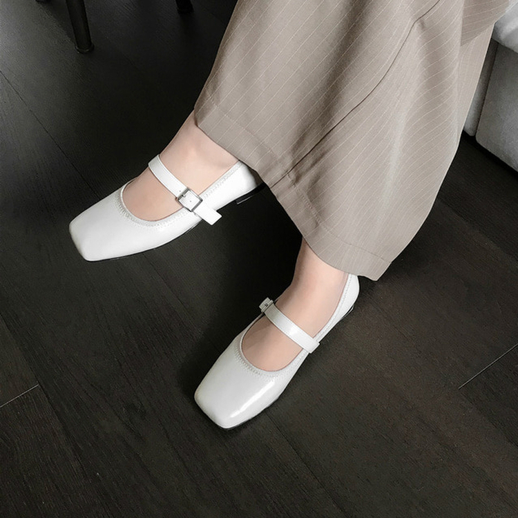 スクエアフラットシューズ IVORY