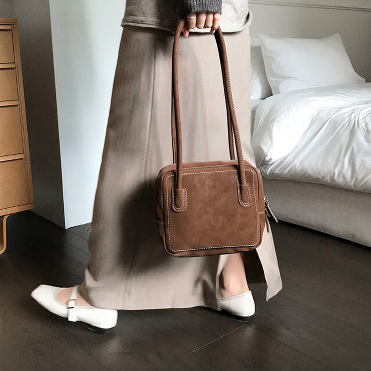 スクエアフラットシューズ IVORY