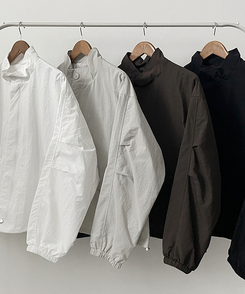 ハイブレインウィンドブレーカー