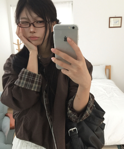 オータムチェックピンタックジャンパー BROWN