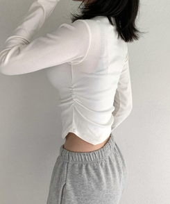 サイドシャーリングラウンド長袖Tシャツ(6color) IVORY