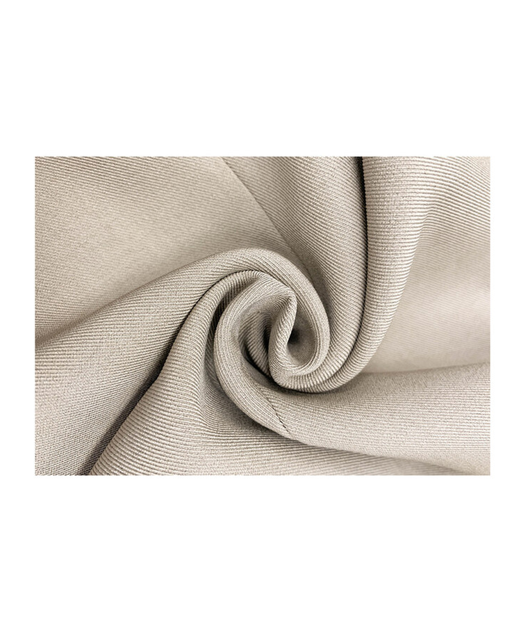 ノーカラーラインジャケット